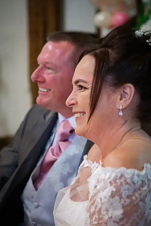 Wedding photography at Kingfisher (Barns) Hotel, Bedford