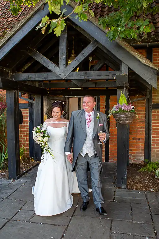 Wedding photography at Kingfisher (Barns) Hotel, Bedford
