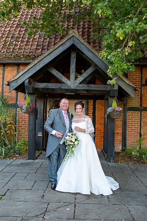Wedding photography at Kingfisher (Barns) Hotel, Bedford