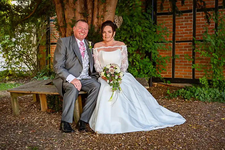 Wedding photography at Kingfisher (Barns) Hotel, Bedford