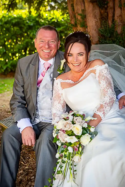 Wedding photography at Kingfisher (Barns) Hotel, Bedford