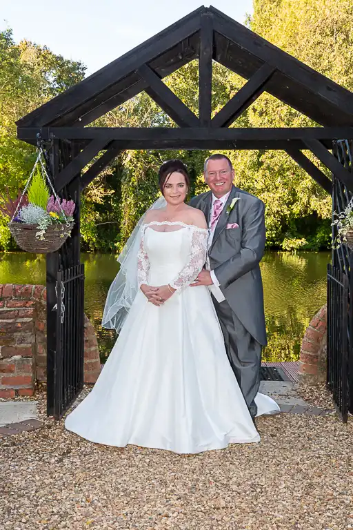 Wedding photography at Kingfisher (Barns) Hotel, Bedford