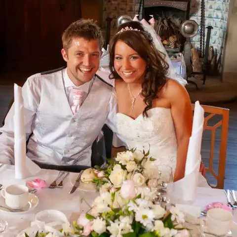 wedding photography at Fanhams Hall, Ware