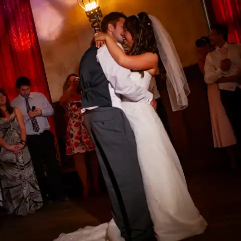 wedding photography at Fanhams Hall, Ware