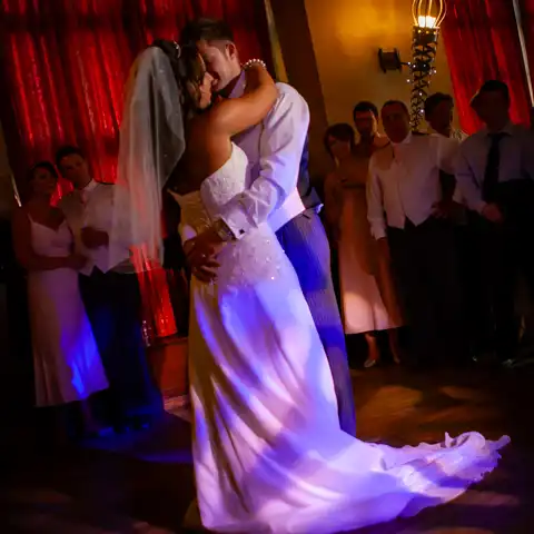 wedding photography at Fanhams Hall, Ware