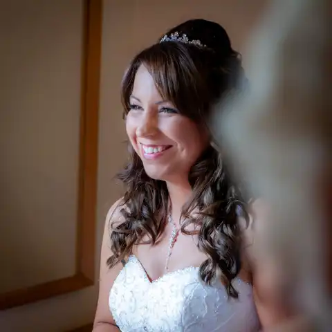 wedding photography at Fanhams Hall, Ware