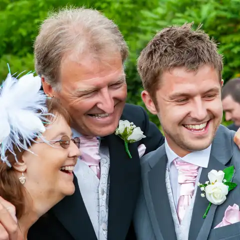 wedding photography at Fanhams Hall, Ware