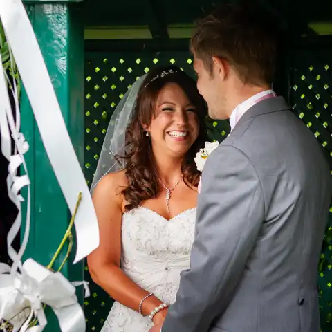 wedding photography at Fanhams Hall, Ware