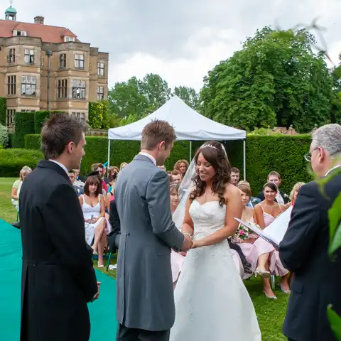 wedding photography at Fanhams Hall, Ware