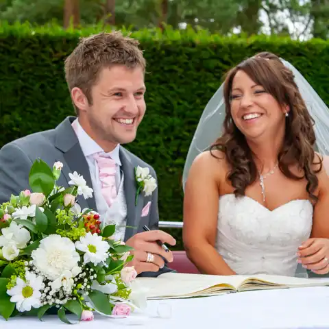 wedding photography at Fanhams Hall, Ware