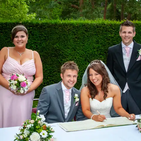 wedding photography at Fanhams Hall, Ware