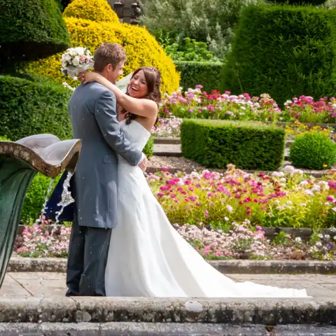 wedding photography at Fanhams Hall, Ware