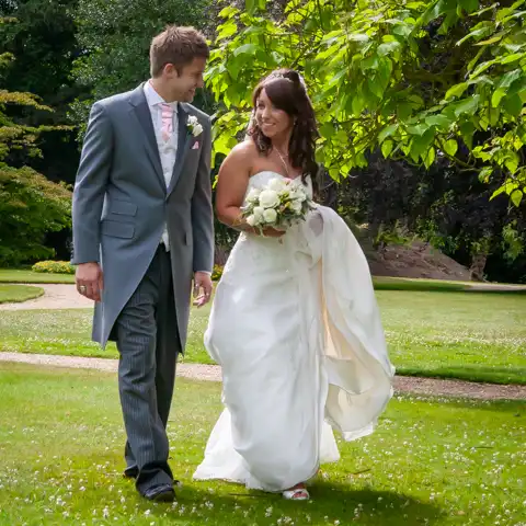 wedding photography at Fanhams Hall, Ware