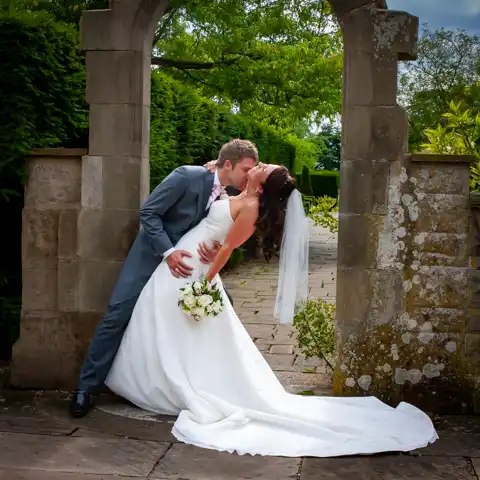 wedding photography at Fanhams Hall, Ware