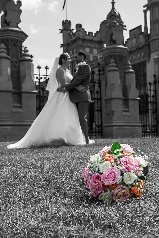 Wedding photography at Knebworth Barns, Knebworth