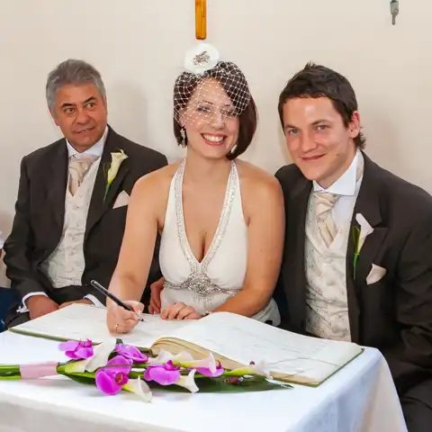 wedding photography at St Pauls Church Letchworth and Letchworth Hall Hotel