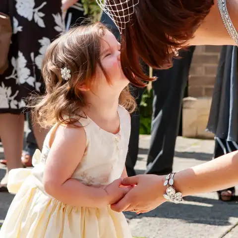 wedding photography at St Pauls Church Letchworth and Letchworth Hall Hotel