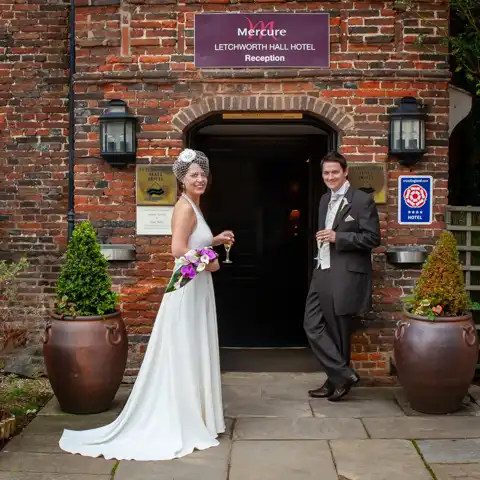 wedding photography at St Pauls Church Letchworth and Letchworth Hall Hotel