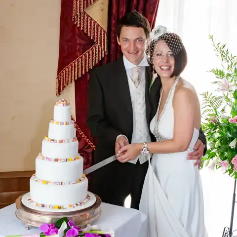 wedding photography at St Pauls Church Letchworth and Letchworth Hall Hotel