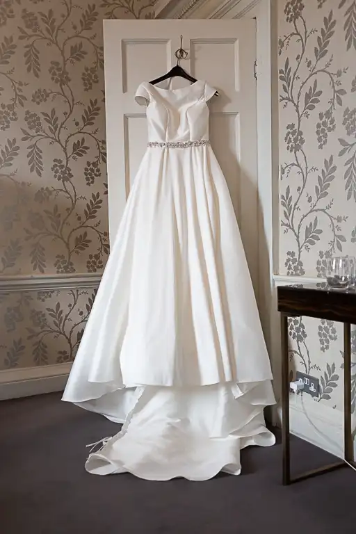 Wedding photography at Morden Hall, Wimbledon